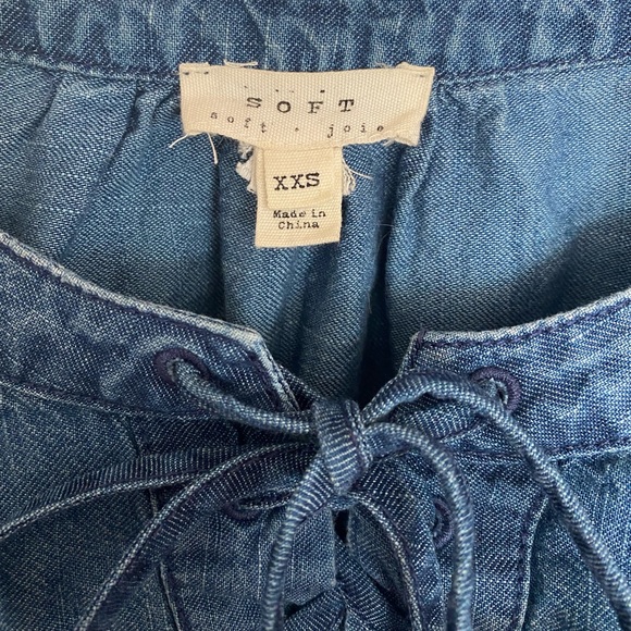 Soft Joie Andiva Lace Up Pullover Denim Blouse - Picture 4 of 7